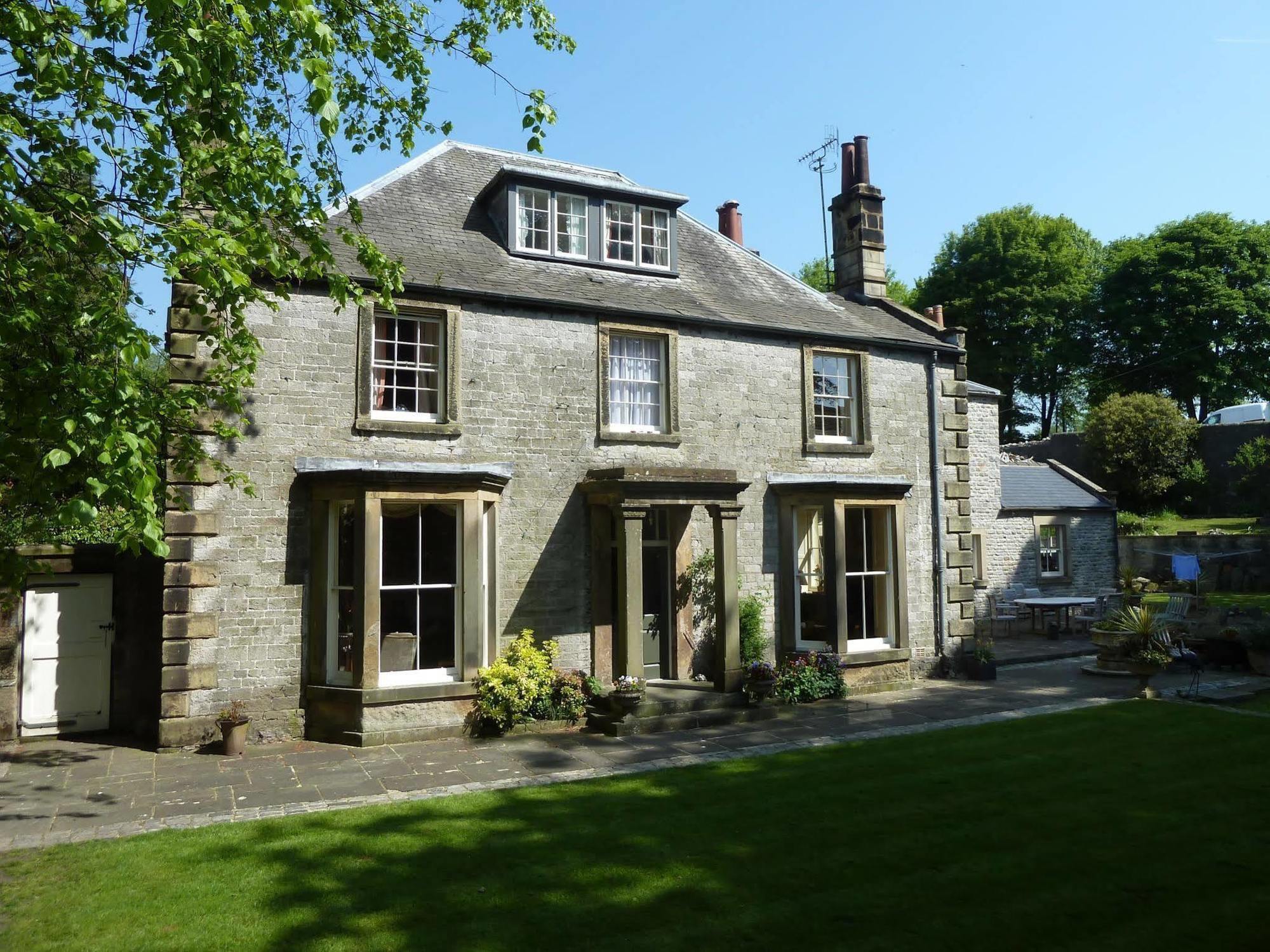 The Old Vicarage B&B Tideswell Bagian luar foto