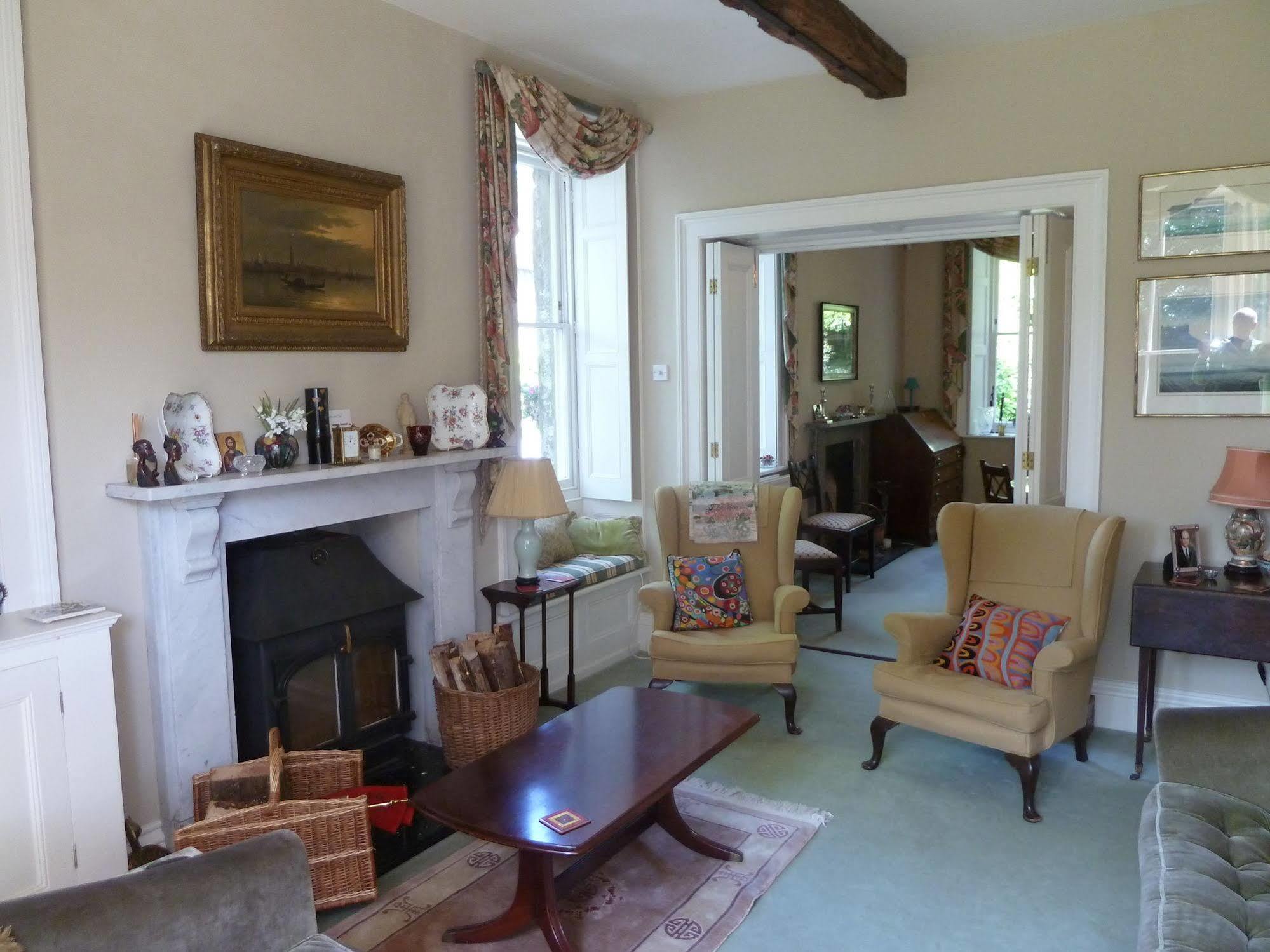 The Old Vicarage B&B Tideswell Bagian luar foto